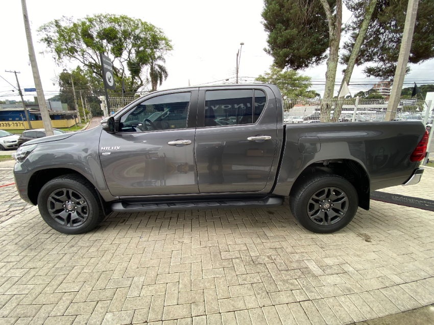 toyota hilux 2.7 vvt-i flex cd srv 4x2 automatico 4p 20217