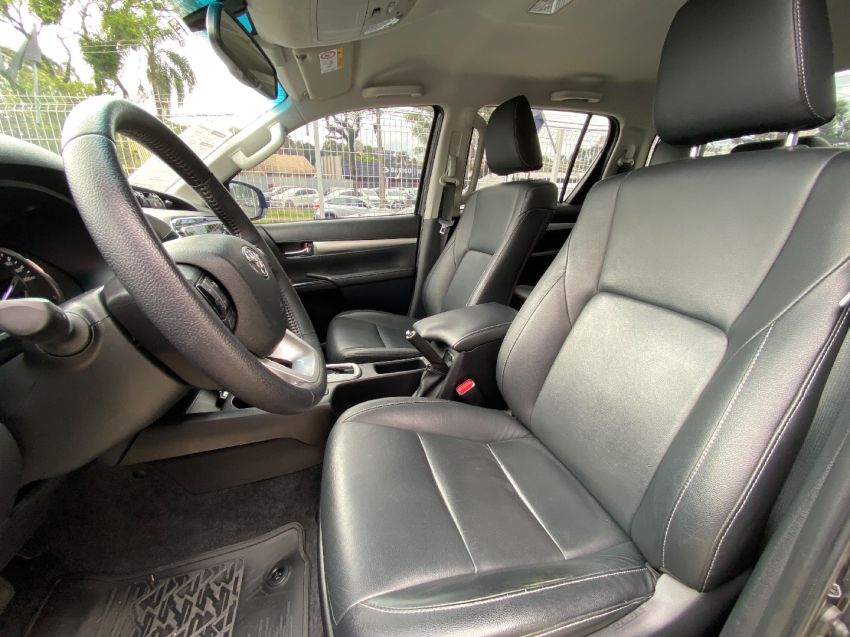 toyota hilux 2.7 vvt-i flex cd srv 4x2 automatico 4p 20218