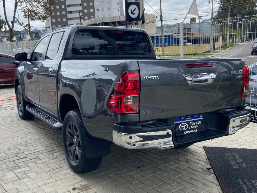 toyota hilux 2.7 vvt-i flex cd srv 4x2 automatico 4p 20216