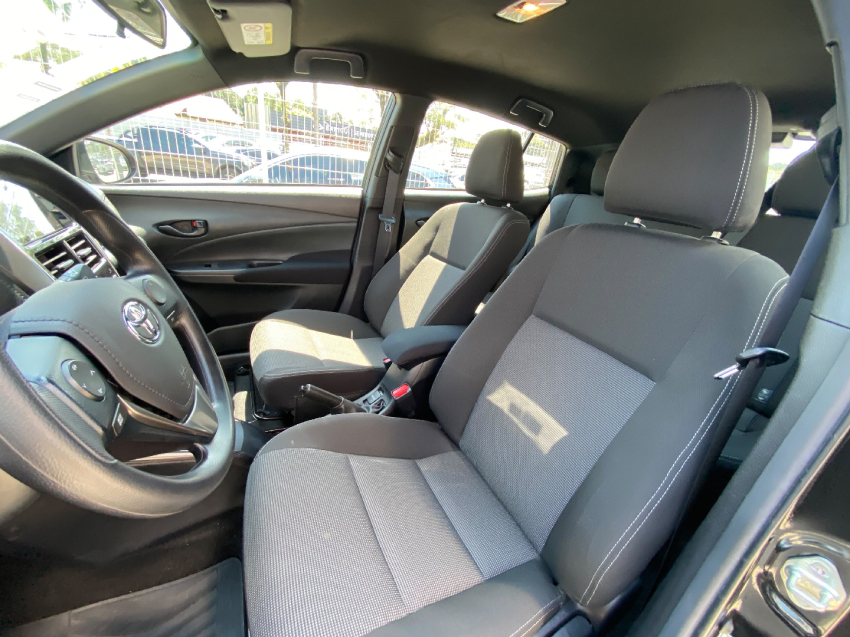 toyota yaris 1.5 16v flex xl multidrive 4p automatico 20258