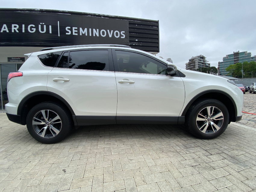 Toyota Rav4 2.0 Top 4X2 16V Gasolina 4P Automatico 2018 4