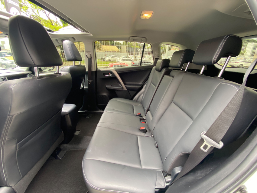 Toyota Rav4 2.0 Top 4X2 16V Gasolina 4P Automatico 2018 11
