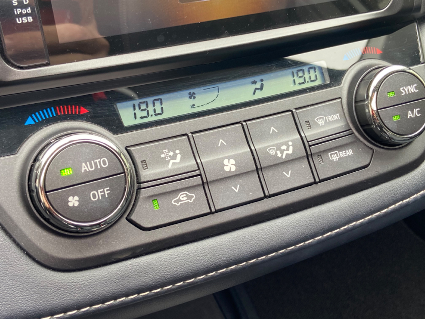 Toyota Rav4 2.0 Top 4X2 16V Gasolina 4P Automatico 2018 16