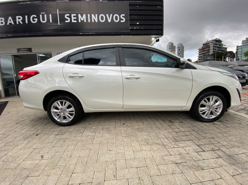 toyota yaris 1.5 16v flex sedan xl manual 4p 20195