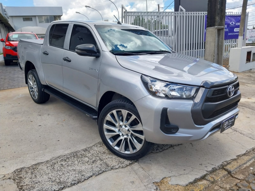 toyota hilux 2.8 d-4d turbo diesel cd power pack 4x4 manual 4p 2023