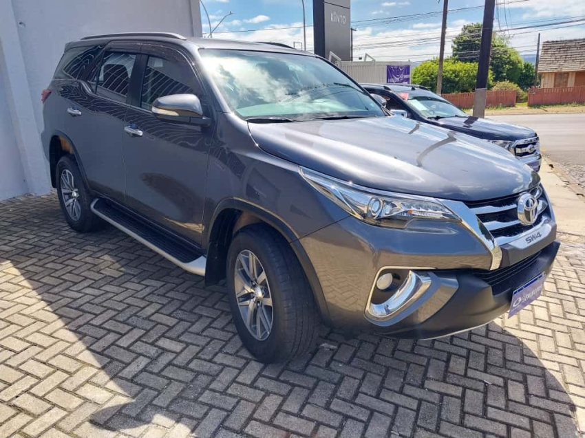 toyota hilux sw4 2.8 srx 4x4 16v turbo intercooler diesel 4p automatico 2016