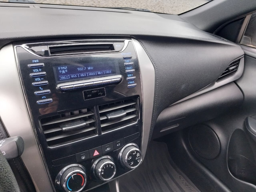 toyota yaris 1.3 16v flex xl plus tech multidrive 4p automatico 201914