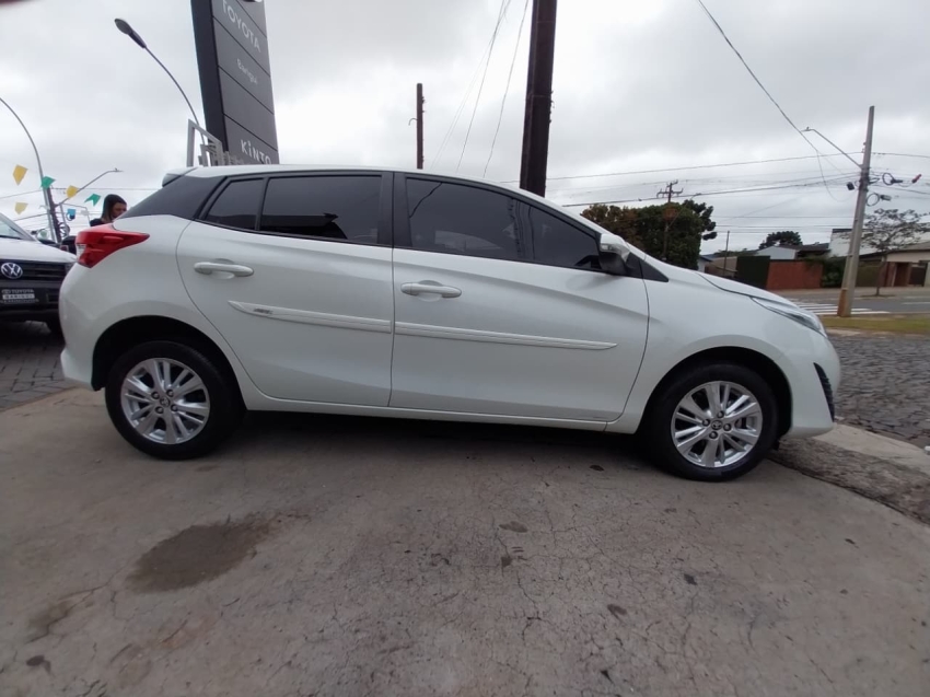 toyota yaris 1.3 16v flex xl plus tech multidrive 4p automatico 20197