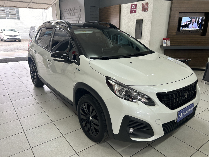 peugeot 2008 1.6 16v flex style 4p automatico 2023
