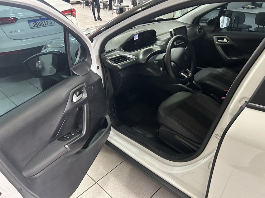 peugeot 2008 1.6 16v flex style 4p automatico 2023