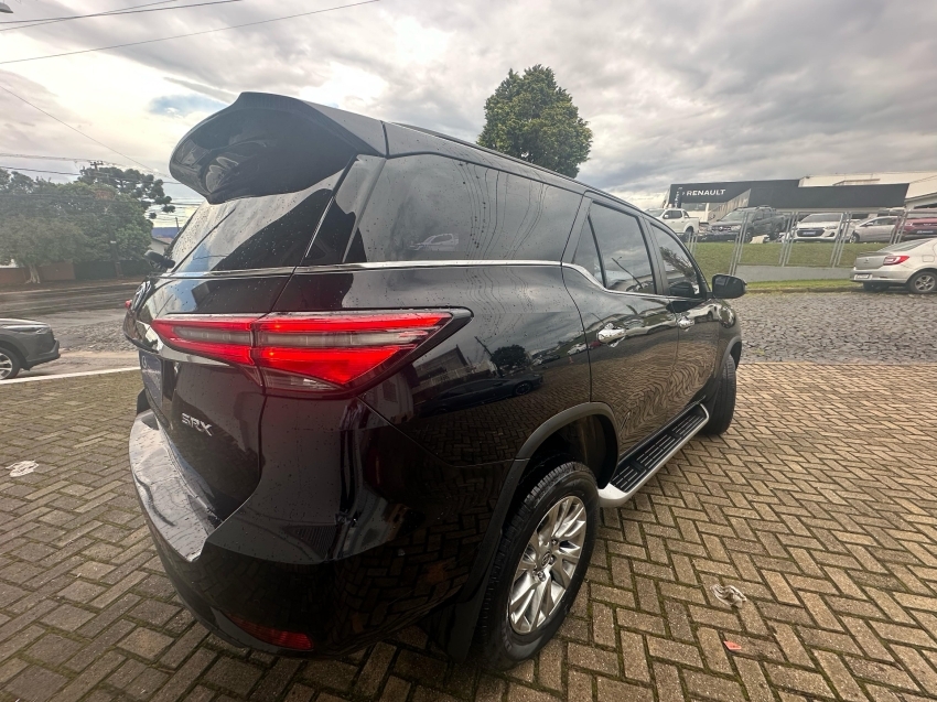 toyota hilux sw4 2.8 d-4d turbo diesel srx 4x4 automatico 2022