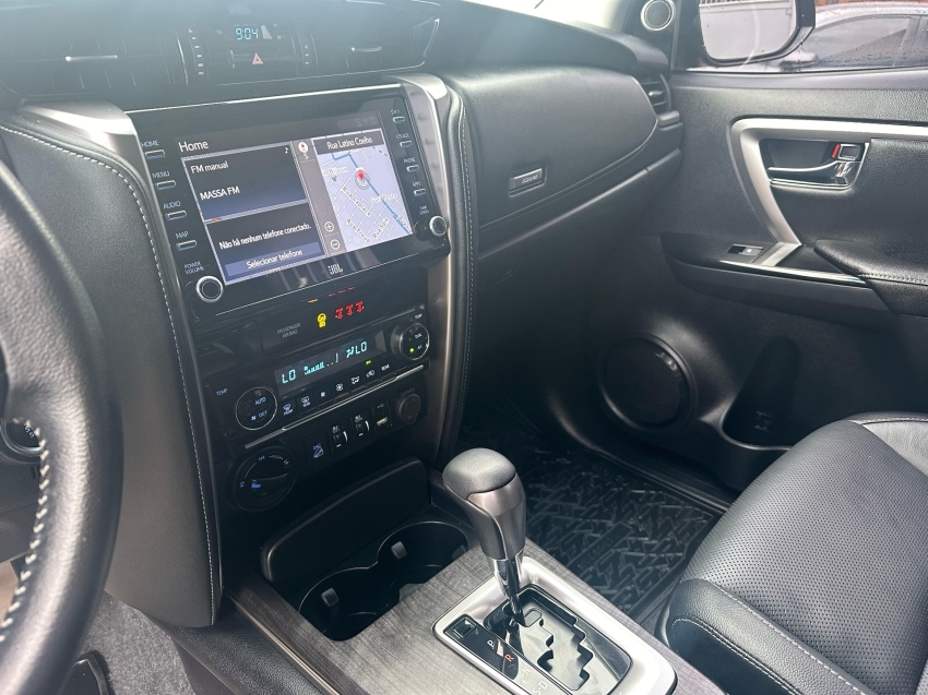 toyota hilux sw4 2.8 d-4d turbo diesel srx 4x4 automatico 2022