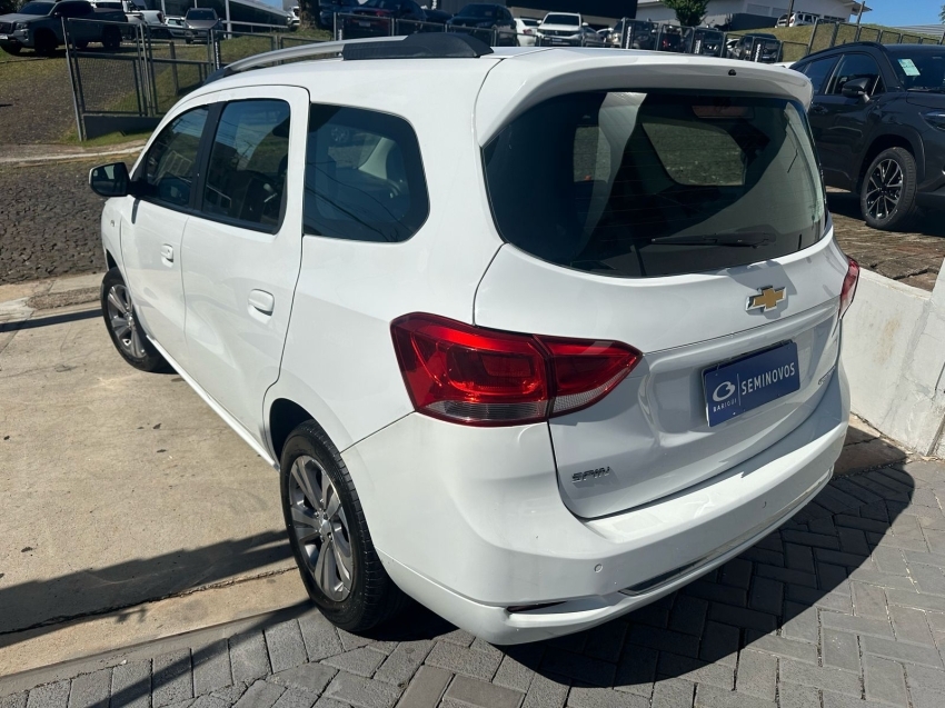 chevrolet spin 1.8 premier 8v flex 4p automatico 2023