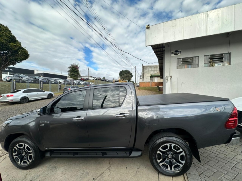 toyota hilux 2.7 vvt-i flex cd srv 4x4 automatico 4p 20214