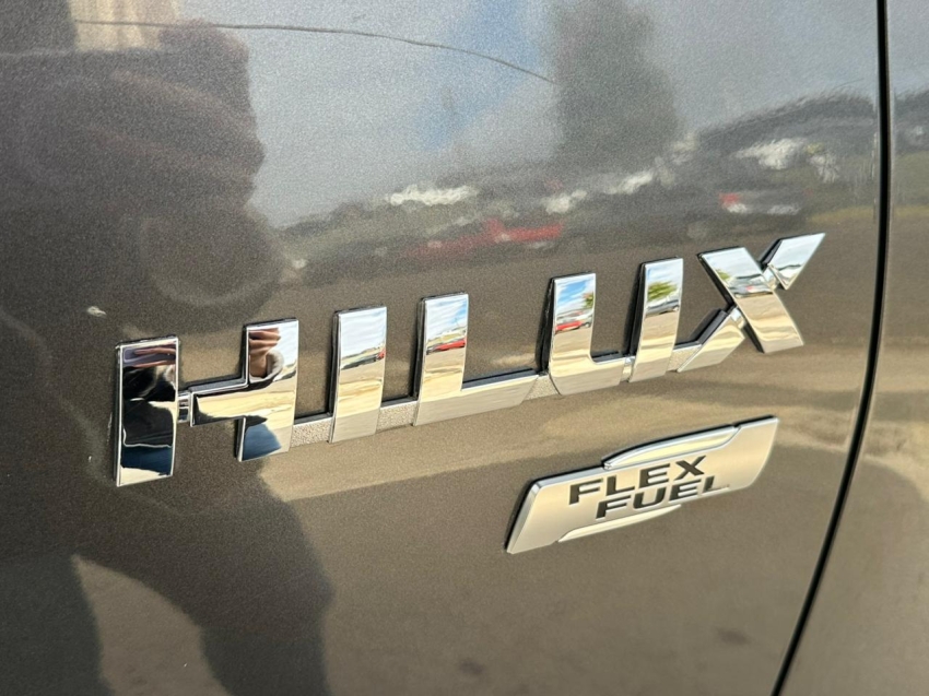 toyota hilux 2.7 vvt-i flex cd srv 4x4 automatico 4p 202114
