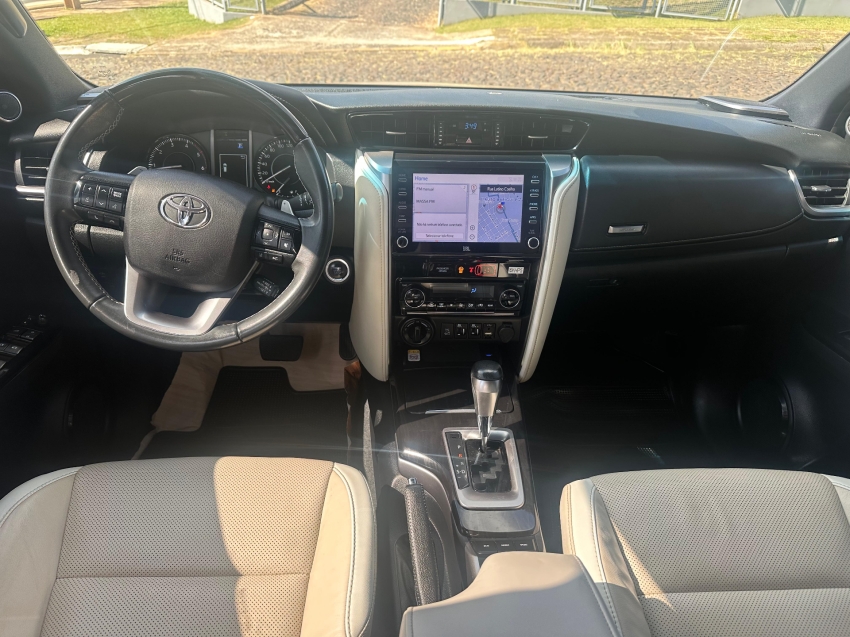toyota hilux sw4 2.8 d-4d turbo diesel diamond 7l 4x4 automatico 4p 2022