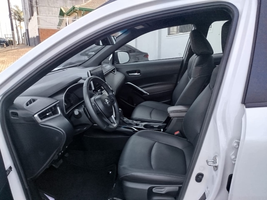 toyota corolla cross 2.0 vvt-ie flex xre direct shift 4p automatico 2025