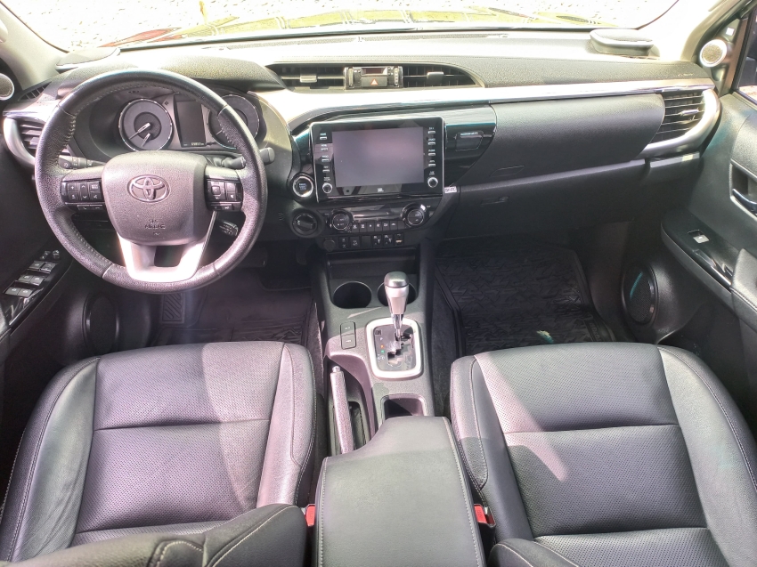 toyota hilux 2.8 d-4d turbo diesel cd srx 4x4 automatico 4p 2022
