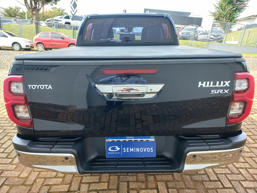 toyota hilux 2.8 d-4d turbo diesel cd srx 4x4 automatico 4p 2022