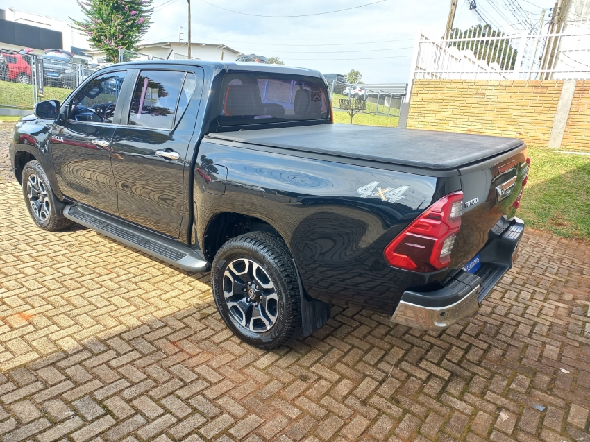 toyota hilux 2.8 d-4d turbo diesel cd srx 4x4 automatico 4p 2022