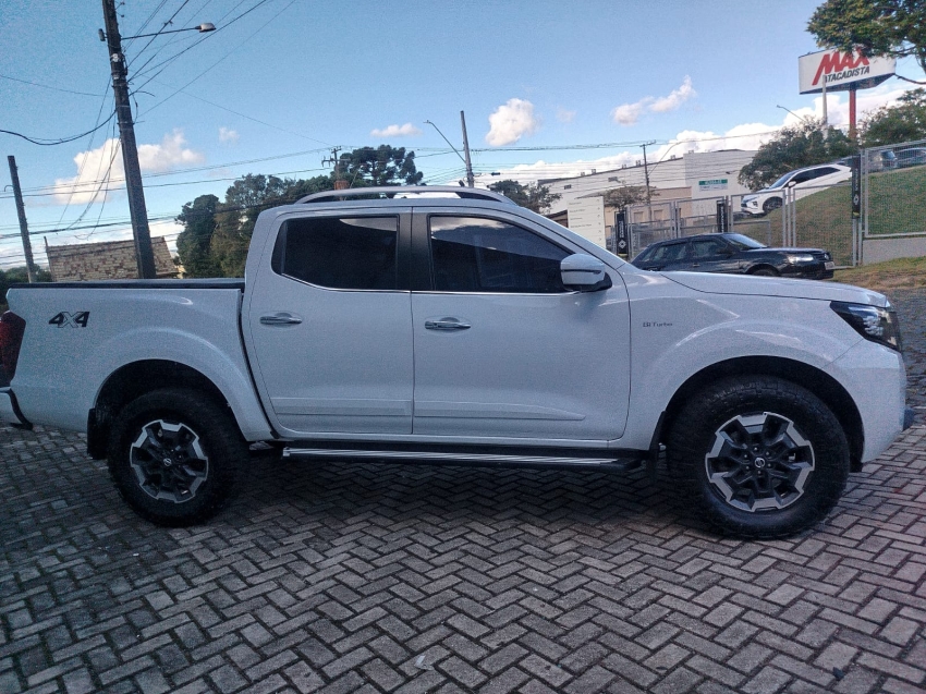 nissan frontier 2.3 16v turbo diesel platinum cd 4x4 automatico 4p 2023
