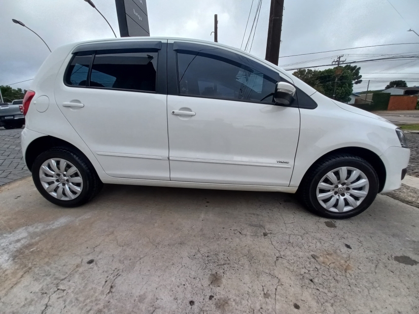 volkswagen fox 1.0 mi 8v flex 4p manual 2014
