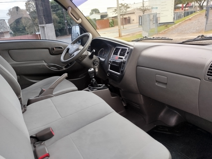 hyundai hr 2.5 motor euro v 130hp diesel 2p manual 2016