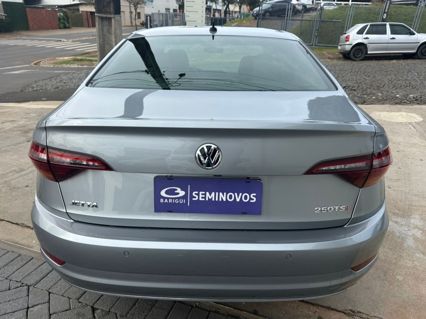 volkswagen jetta 1.4 250 tsi total flex comfortline tiptronic 4p automatico 2020