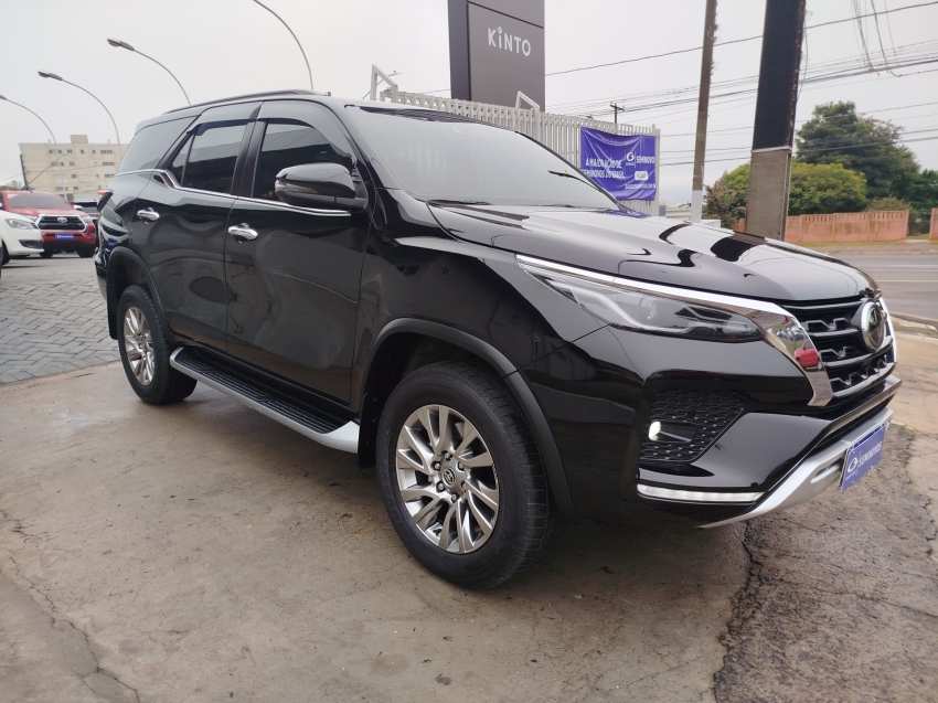 toyota hilux sw4 2.8 d-4d turbo diesel srx 7l 4x4 automatico 4p 2021
