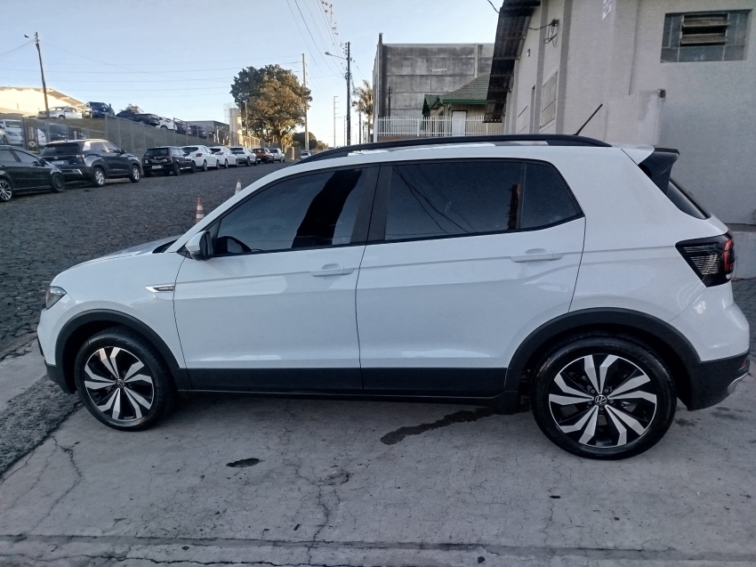 volkswagen t-cross 1.0 200 tsi total flex comfortline automatico 4p 2022