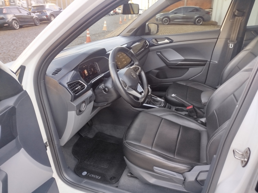 volkswagen t-cross 1.0 200 tsi total flex comfortline automatico 4p 2022