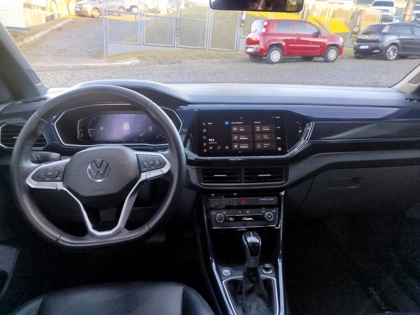 volkswagen t-cross 1.0 200 tsi total flex comfortline automatico 4p 2022
