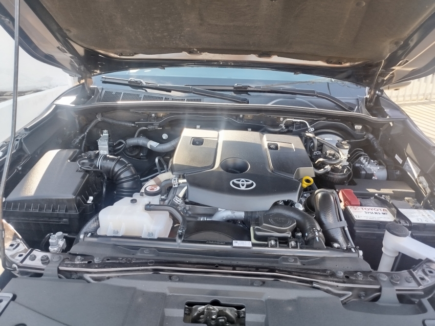 toyota hilux sw4 2.8 d-4d turbo diesel srx 7l 4x4 automatico 4p 2022