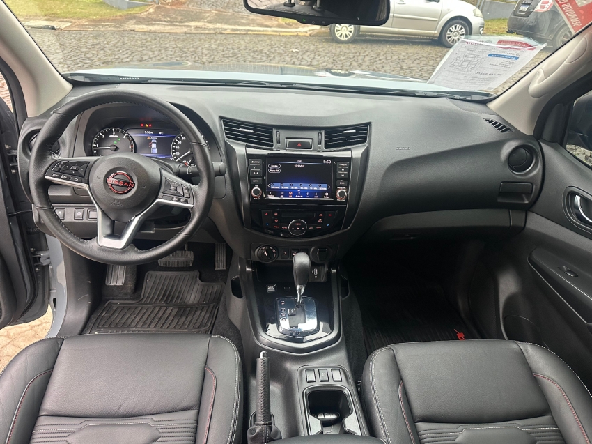 nissan frontier 2.3 16v turbo diesel pro4x cd 4x4 automatico 4p 2024
