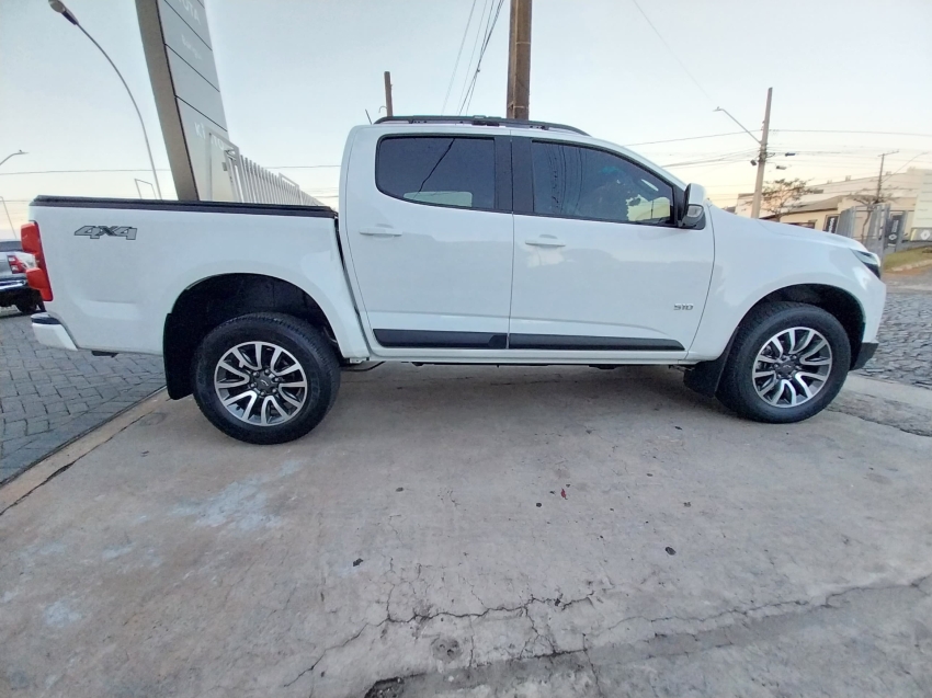 chevrolet s10 2.8 16v turbo diesel lt cd 4x4 automatico 4p 2024