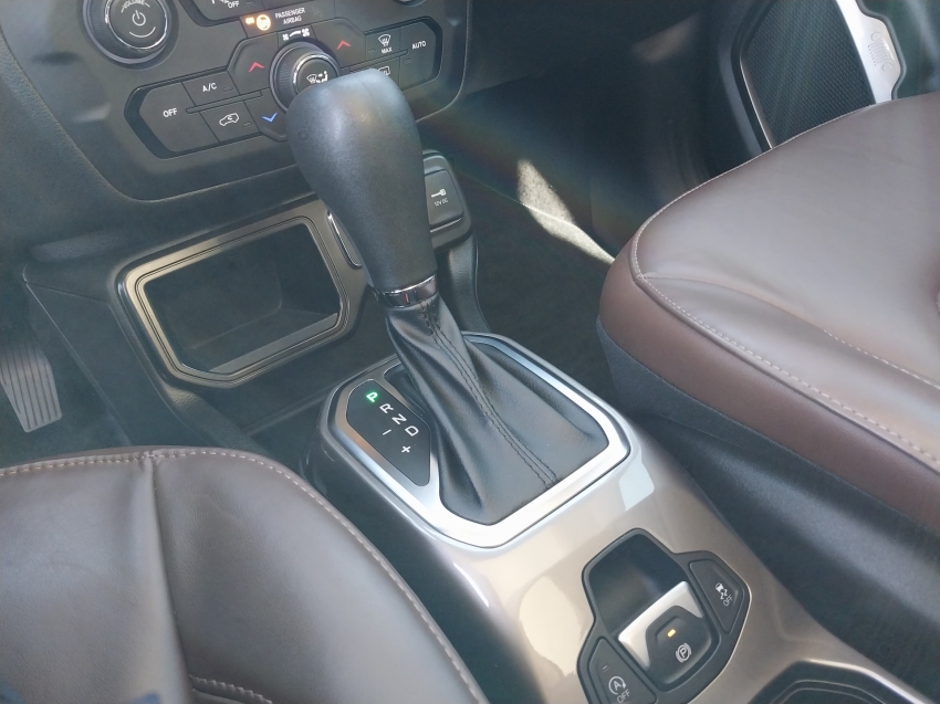 jeep renegade 1.8 16v flex limited 4p automatico 2021