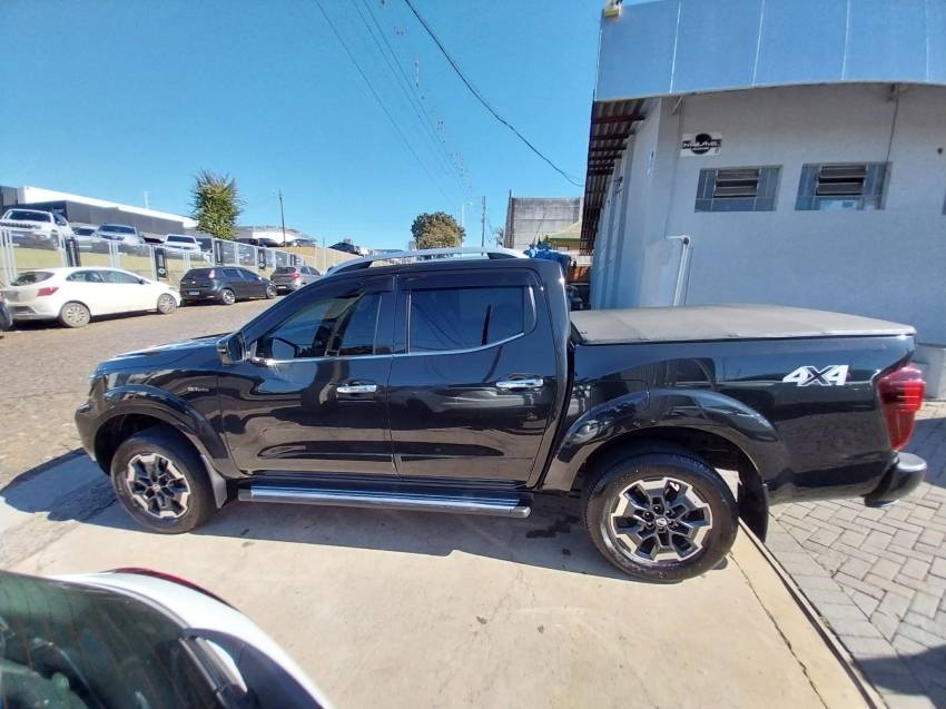 nissan frontier 2.3 16v turbo diesel platinum cd 4x4 automatico 4p 2023