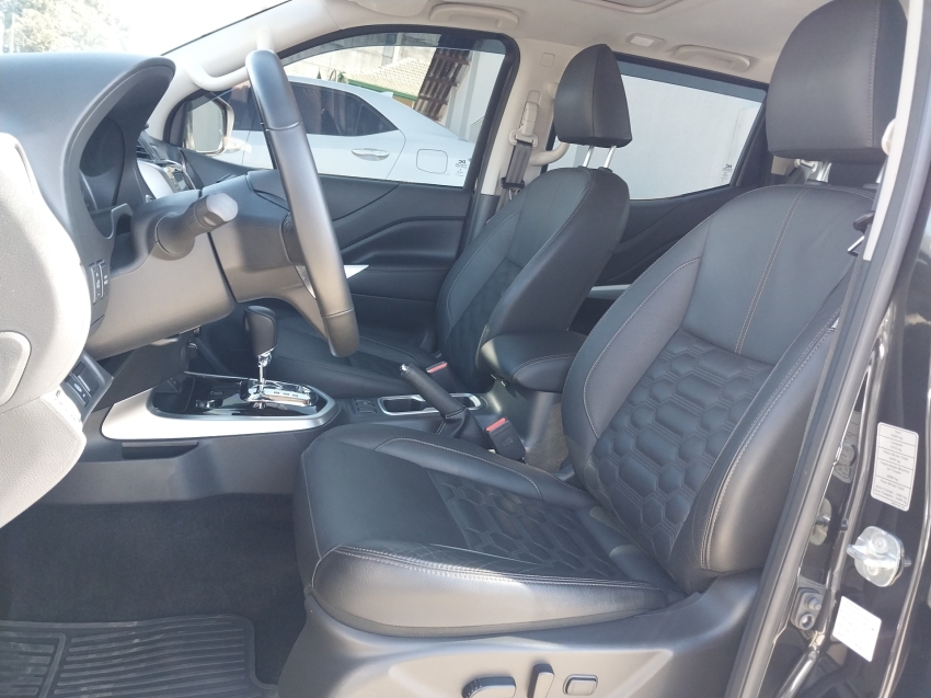 nissan frontier 2.3 16v turbo diesel platinum cd 4x4 automatico 4p 2023
