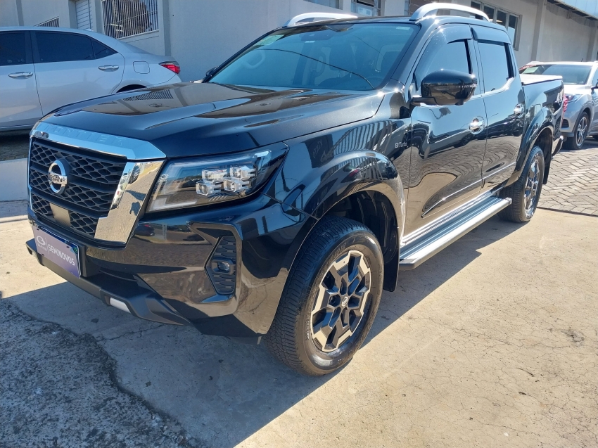 nissan frontier 2.3 16v turbo diesel platinum cd 4x4 automatico 4p 2023