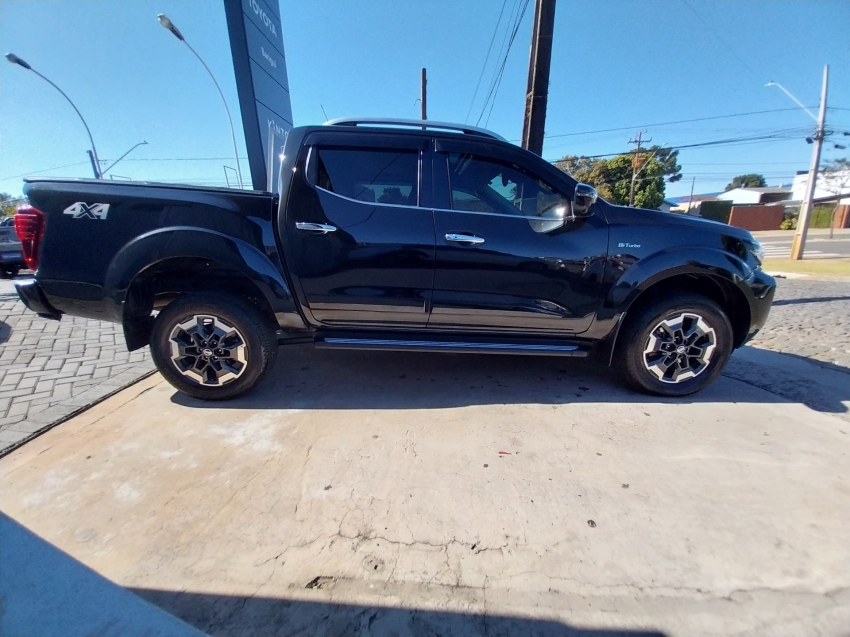 nissan frontier 2.3 16v turbo diesel platinum cd 4x4 automatico 4p 2023