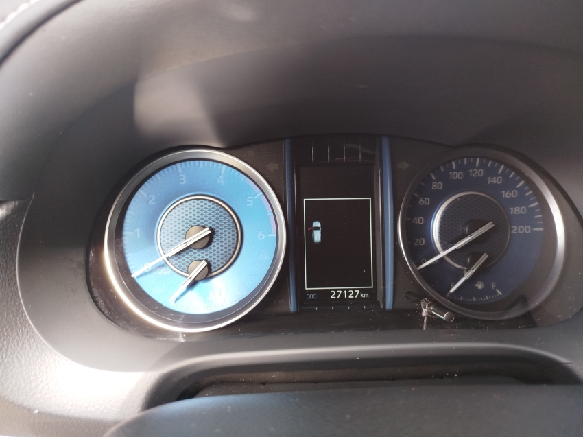 toyota hilux sw4 2.8 d-4d turbo diesel srx platinum 7l 4x4 automatico 4p 2024