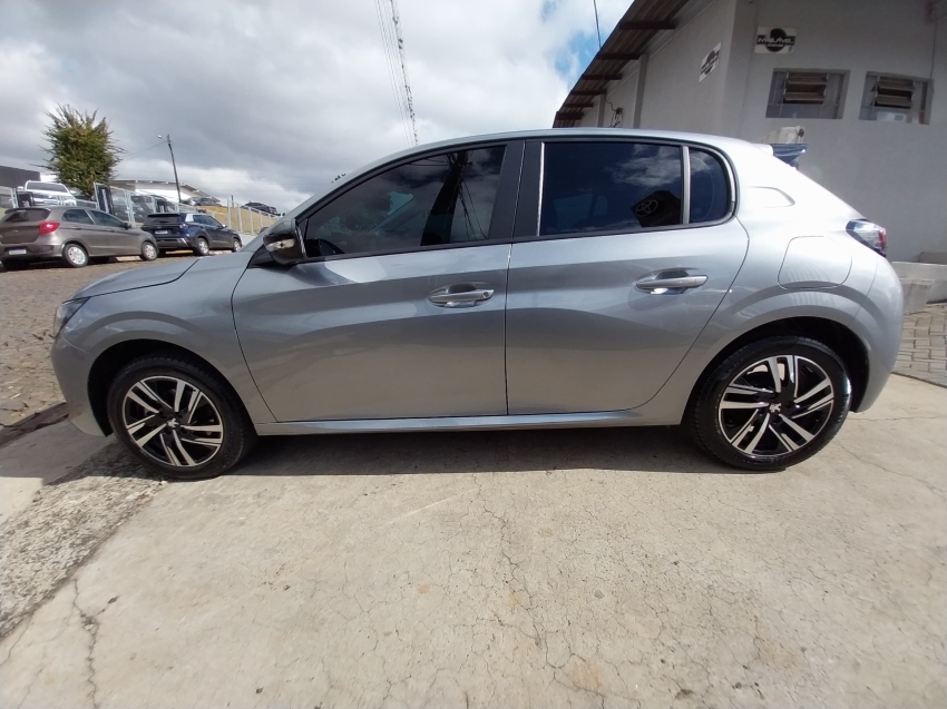 peugeot 208 1.0 turbo 200 flex griffe cvt 4p automatico 2024