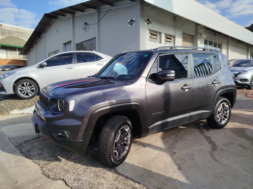 jeep renegade 1.3 t270 turbo flex trailhawk 4x4 at9 4p automatico 2023
