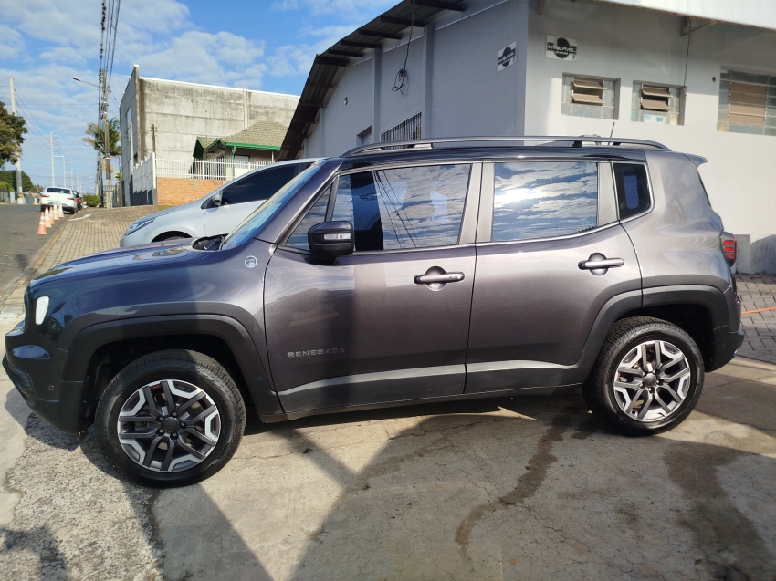 jeep renegade 1.3 t270 turbo flex trailhawk 4x4 at9 4p automatico 2023