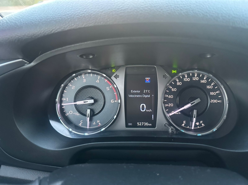 toyota hilux 2.8 d-4d turbo diesel cd srx 4x4 automatico 4p 2023