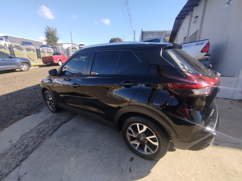 nissan kicks 1.6 16v flexstart sense xtronic flex 4p automatico 2023
