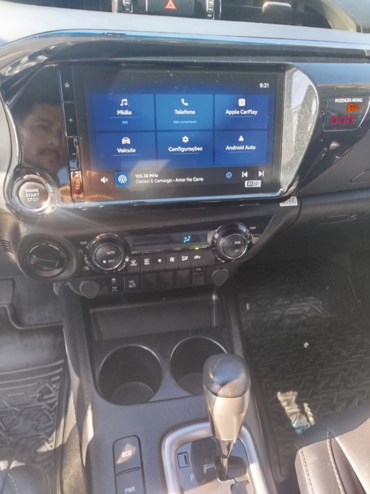 toyota hilux 2.8 d-4d turbo diesel cd srv 4x4 automatico 4p 2024