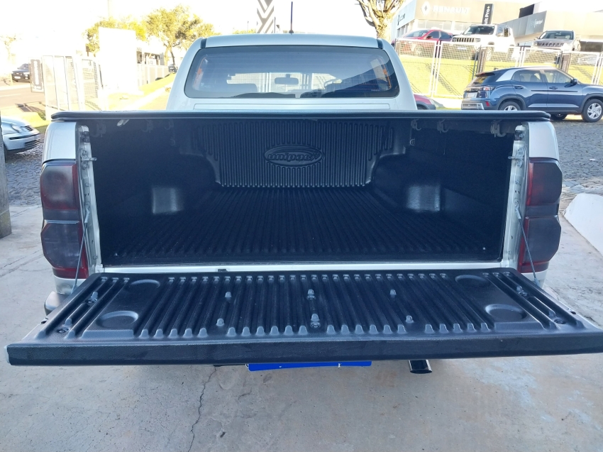 toyota hilux 3.0 sr 4x4 cd 16v turbo intercooler diesel 4p automatico 2013