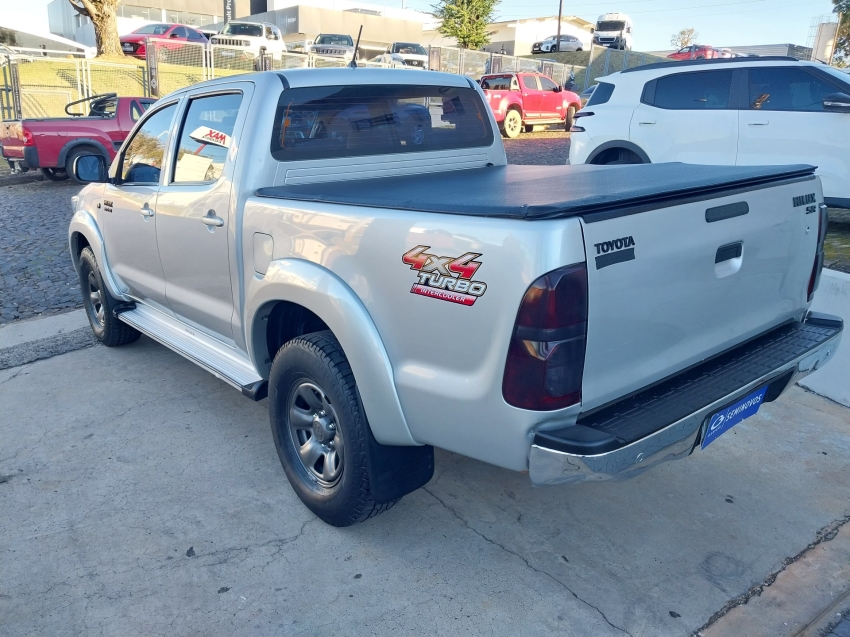 toyota hilux 3.0 sr 4x4 cd 16v turbo intercooler diesel 4p automatico 2013
