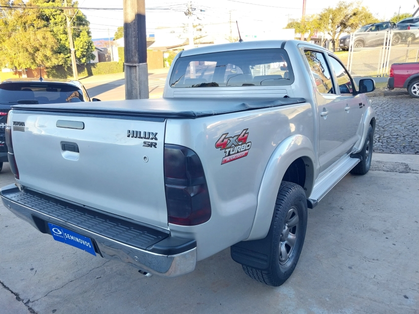 toyota hilux 3.0 sr 4x4 cd 16v turbo intercooler diesel 4p automatico 2013